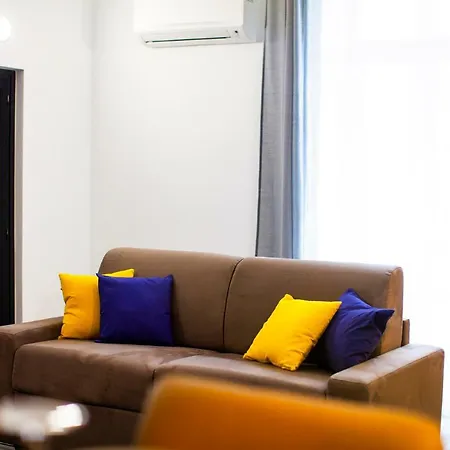 *dolce - T2 Standing - Clim * Apartment