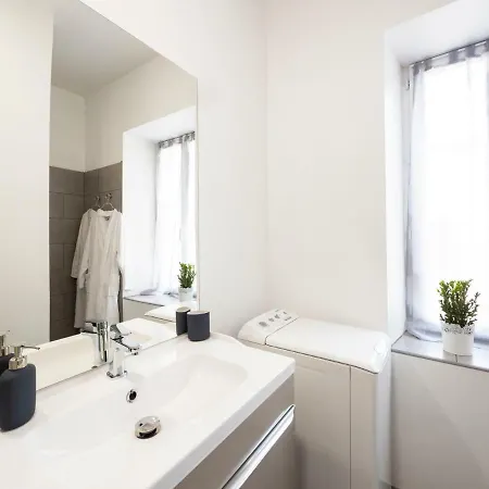 *dolce - T2 Standing - Clim * Apartment