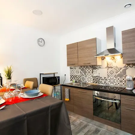 Apartment *dolce - T2 Standing - Clim * Nîmes